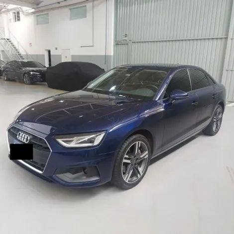 AUDI A4 2.0 TFSI, ANO 2022/2023