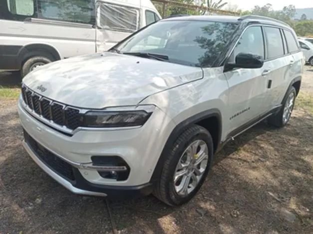 JEEP COMMANDER LONGITUDE 1.3 ANO 2024/2024