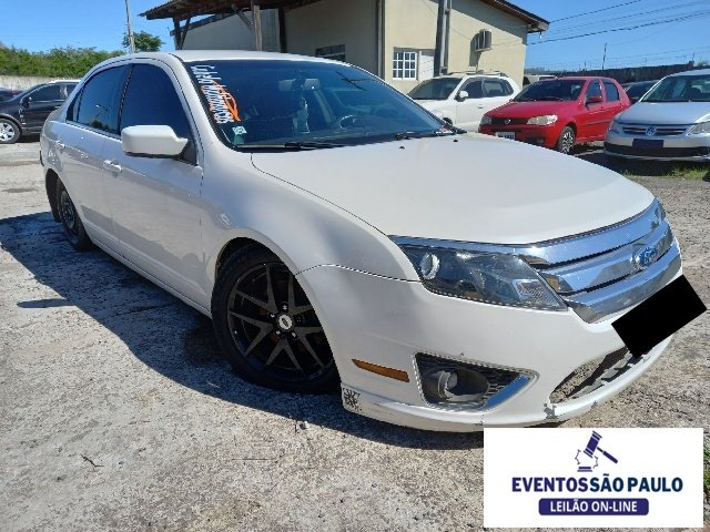 FORD FUSION 2013