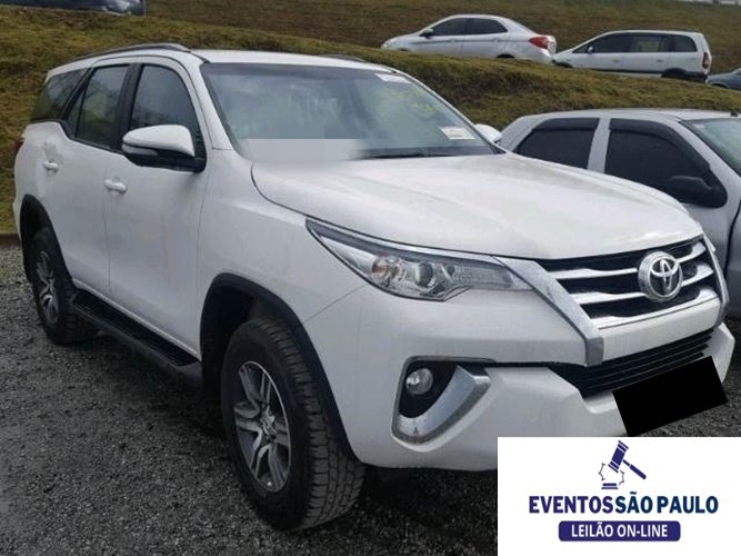 TOYOTA HILUX SW4 SR 2.7 16V VVT-I 2017