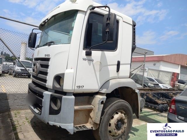 VW - VOLKSWAGEN 15180 CNM ANO 2010/2011