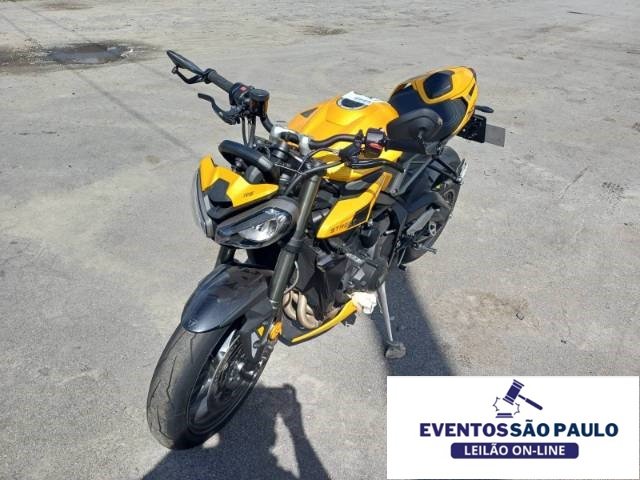 TRIUMPH STREET TRIPLE 765 RS 2024