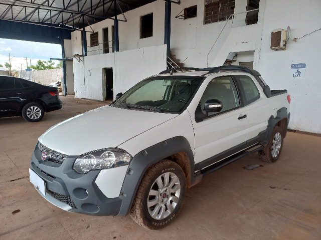 FIAT STRADA ADVENTURE 1.8  CD ANO 2014/2014